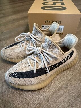 Yeezy Boost 350 V2 Slate/black